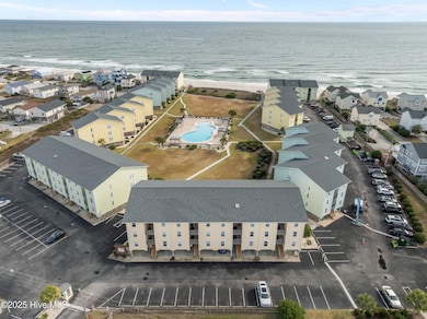 918 N New River Dr unit 314, Surf City, NC 28445 - photo 5