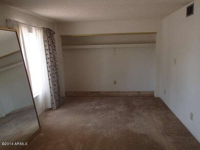 bedroom (2)