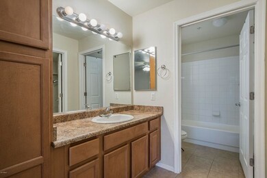 004_Master Bathroom