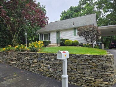 31 Julien St, Smithfield, RI 02917 - photo 3