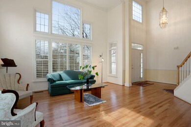 9935 Bickley Ct, Vienna, VA 22181 - photo 7