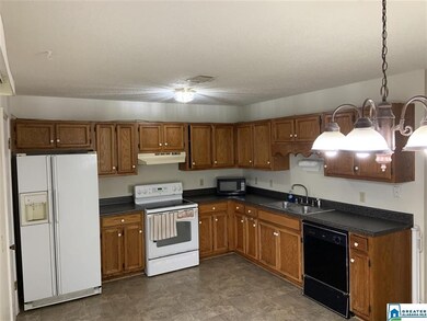 784 Mary Vann Ln, Birmingham, AL 35215 - photo 5