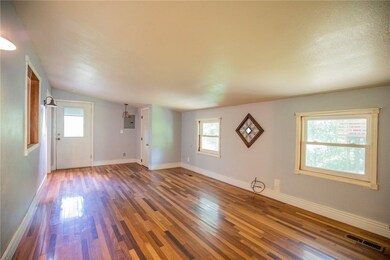 17 Finger Cir, Bella Vista, AR 72715 - photo 2