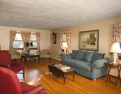 30 Highland Ave, Ogunquit, ME 03907 - photo 4