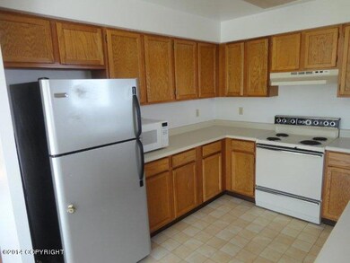 Kitchen left