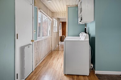 1335 NW Harmon Blvd, Bend, OR 97701 - photo 6