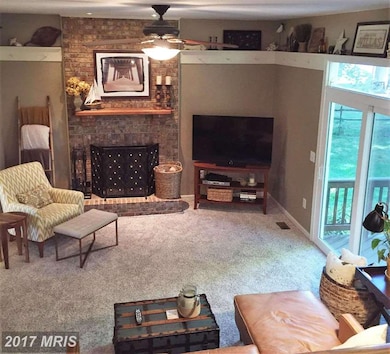 6222 Point Ct, Centreville, VA 20120 - photo 5