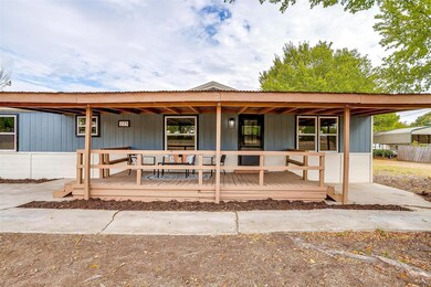 223 Bryon Dr, Weatherford, TX 76085 - photo 5