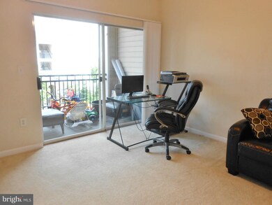 12900 Centre Park Cir unit 306, Herndon, VA 20171 - photo 5