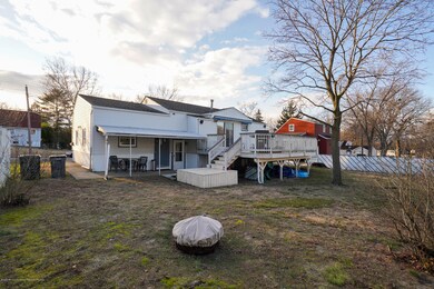 27 Oregon Ave, Hazlet, NJ 07730 - photo 3