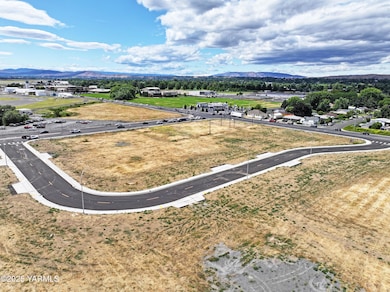 1502 W Washington Ave unit Lot 9, Union Gap, WA 98903 - photo 2