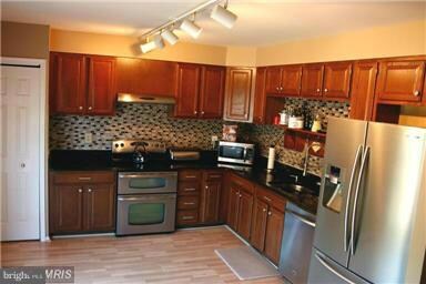 50 Roger Valley Ct, Parkville, MD 21234 - photo 4