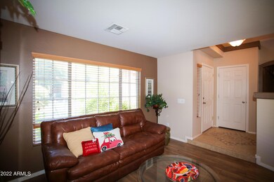 07 Front Sitting Room