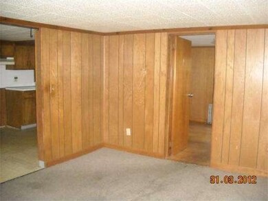 53 Lawrence St, Milford, MA 01757 - photo 4