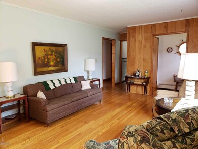 11 Elder Ave, North Adams, MA 01247 - photo 5