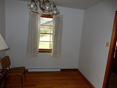 475 Duwell St, Johnstown, PA 15906 - photo 3