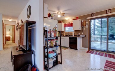 1519 Ermine St, Anchorage, AK 99504 - photo 5