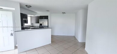 3430 Pinewalk Dr N unit 618, Margate, FL 33063 - photo 3
