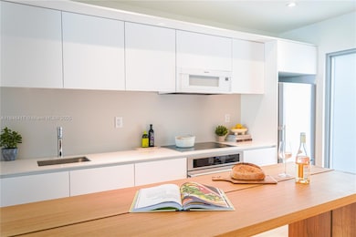 201 Sunrise Dr unit 203, Key Biscayne, FL 33149 - photo 4