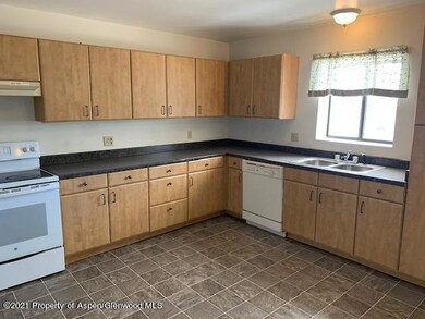 774 Texas Ave, Craig, CO 81625 - photo 3