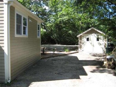 7 Cross Rd, West Roxbury, MA 02132 - photo 2