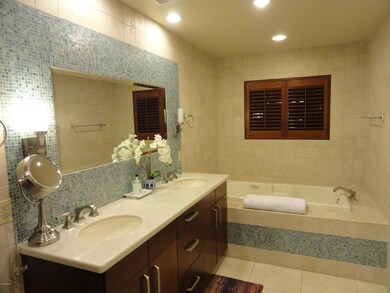 Serene master bath