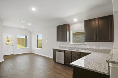 1710 Luke St, Ennis, TX 75119 - photo 7