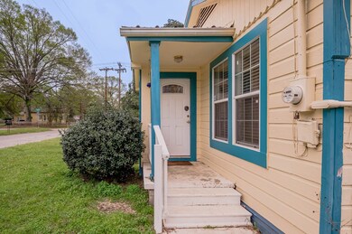 1607 Virginia Ave, Nacogdoches, TX 75964 - photo 3