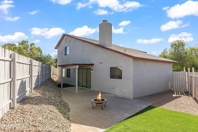 32-Back Patio & Yard