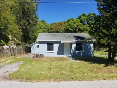 7706 New York Dr, Tampa, FL 33619 - photo 5