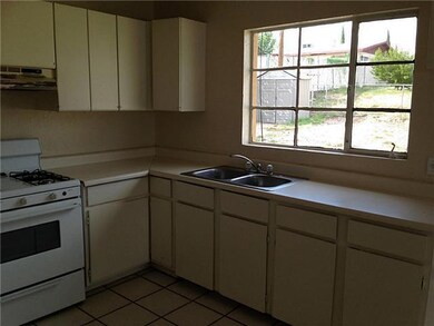 7329 Wilcox Dr, El Paso, TX 79915 - photo 7