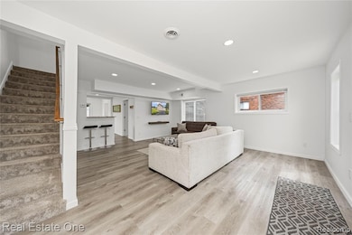 3420 Fairmont Rd, Royal Oak, MI 48073 - photo 6