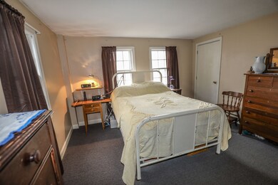 11 Concord Hill Rd, Pittsfield, NH 03263 - photo 2