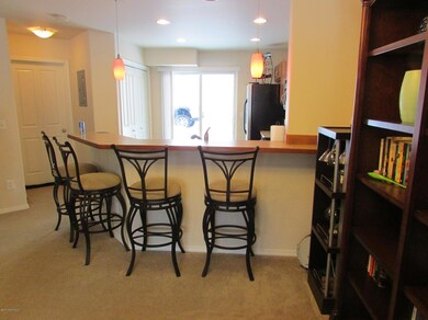 Dining Area/Breakgfast Bar