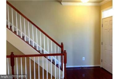 2986 Chinkapin Oak Ln unit 157, Woodbridge, VA 22191 - photo 2