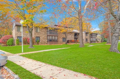 97 Arrowood Rd unit A, Manalapan, NJ 07726 - photo 3