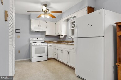 282 Woodstown Daretown Rd, Pilesgrove, NJ 08098 - photo 7