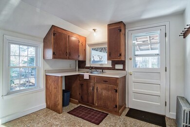 36 Shirley St unit 2, Lexington, MA 02421 - photo 6