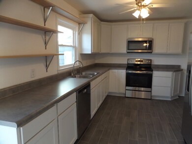 10414 Dewberry St, Portage, MI 49024 - photo 6