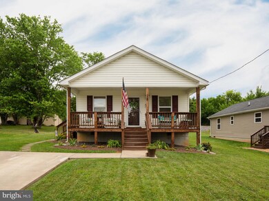 652 Jenkins Ln, Strasburg, VA 22657 - photo 5