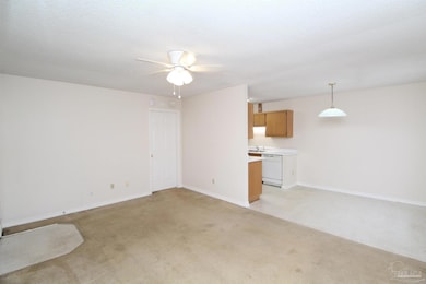 8110 Stonebrook Dr unit C, Pensacola, FL 32514 - photo 3