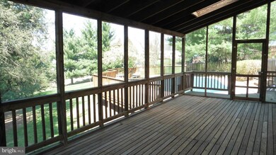 14319 Sugarloaf Vista Dr, Clarksburg, MD 20871 - photo 5