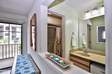 803 Colony Pl