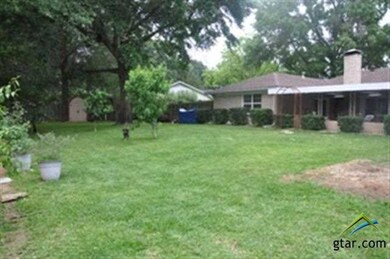 329 329 Glen Cove Cir, Tyler, TX 75701 - photo 6