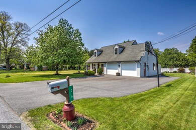 36 Graybill Rd, Leola, PA 17540 - photo 5