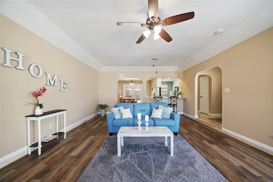 1803 Alta Vista Dr, Alvin, TX 77511 - photo 6