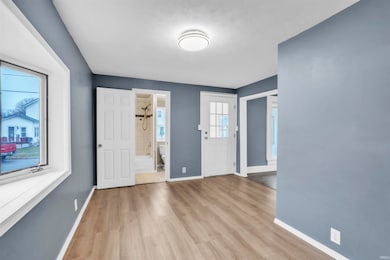 114 Parker Ave, Kendallville, IN 46755 - photo 5