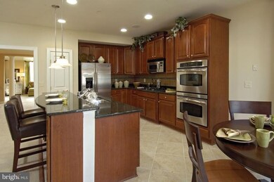 908 Hall Station Dr unit P, Bowie, MD 20721 - photo 4