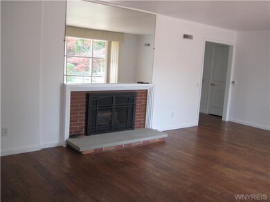 Living Room beautiful size room with new wood floo