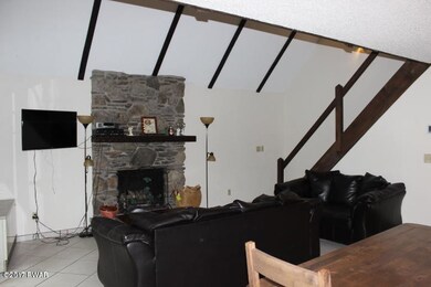 10 Lakeview Dr, Hamlin, PA 18427 - photo 5